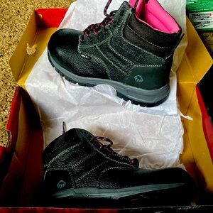 Wolverine composite toe work boots
